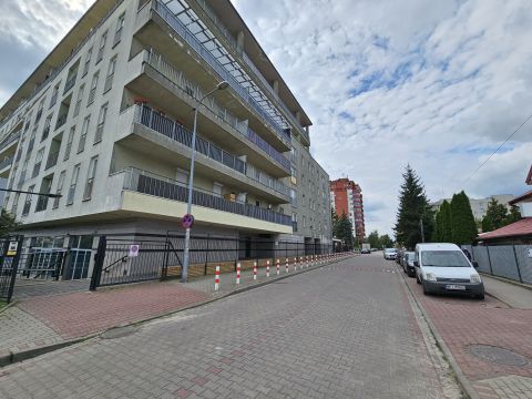 Wynajem Lokal handlowo-usługowy Jana Pawła II, Piaseczno